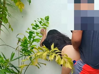 Kinantot ko ang GF ng tropa sa Likod ng Bahay Nila - Pinay Scandal
